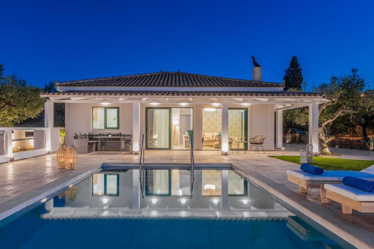 Farao Villa Kypseli Exterior photo