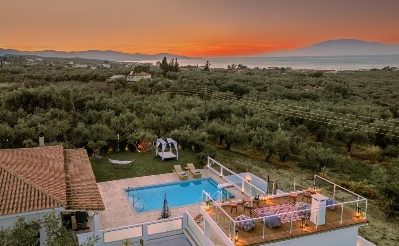Farao Villa Kypseli Exterior photo